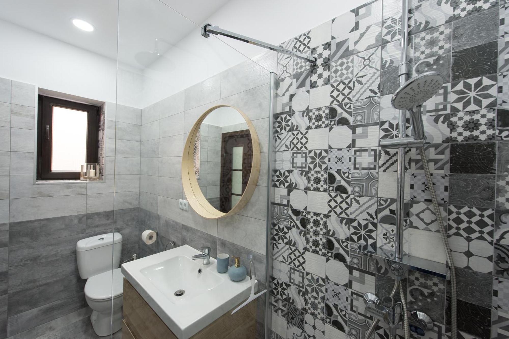 Apartmán Gorgeous Brasov Flat With Patio And Mountain Views Exteriér fotografie