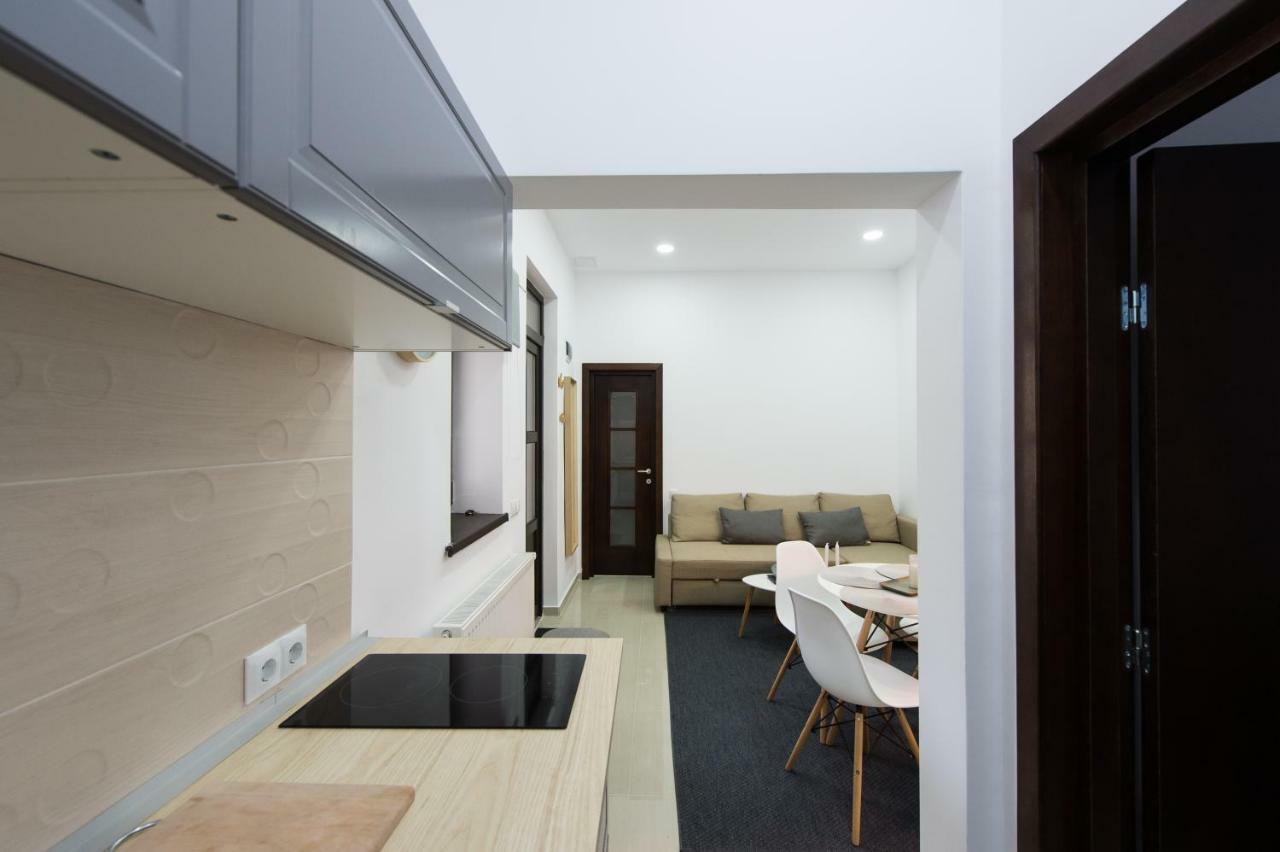 Apartmán Gorgeous Brasov Flat With Patio And Mountain Views Exteriér fotografie